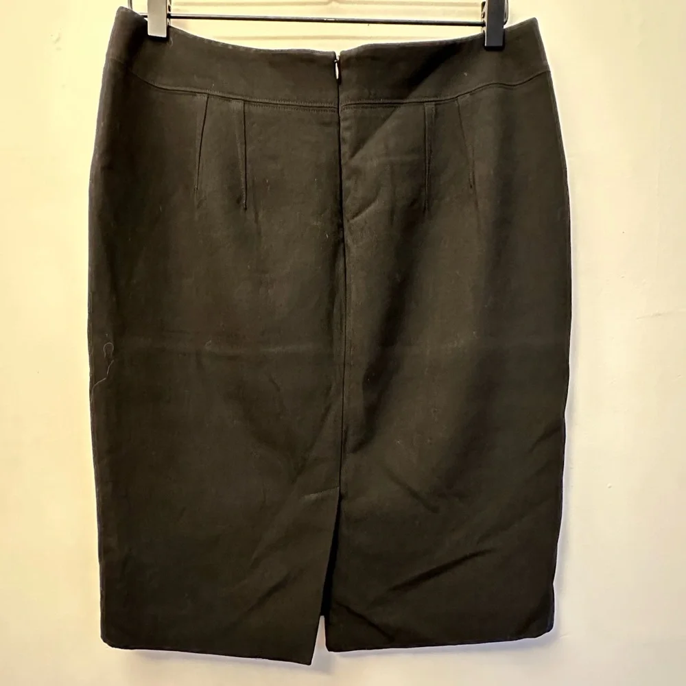 Ann Taylor LOFT Pencil Skirt - Picture 3 of 10
